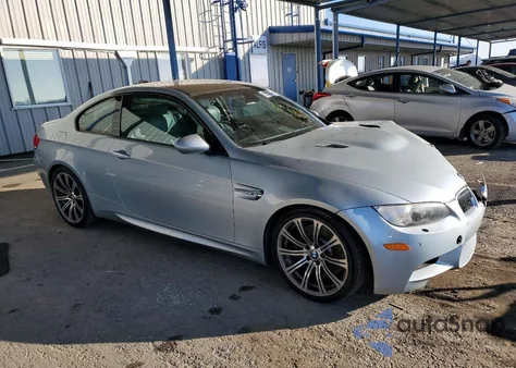 2008 BMW M3 z USA, uszkodzony, nr VIN WBSWD935X8PY39563